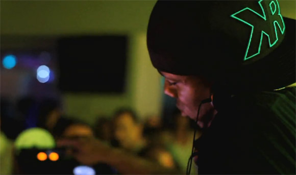 DJ Whoo Kid* DJ Whookid - Hood Radio V.1 DJ Whoo Kid* DJ Whookid - Hood Radio V.1