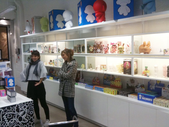 kidrobot-london-interior