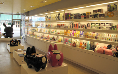 kidrobot store