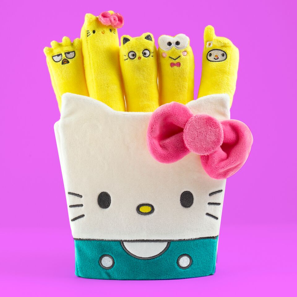 Kidrobot-x-hello-Kitty-Plush-Fries-